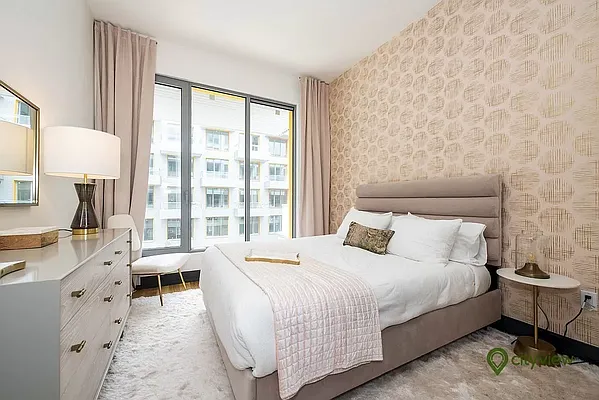 Rented by The KCI Group | media 61