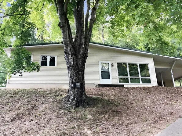 4724 Valley View Dr, Ashland, KY 41101