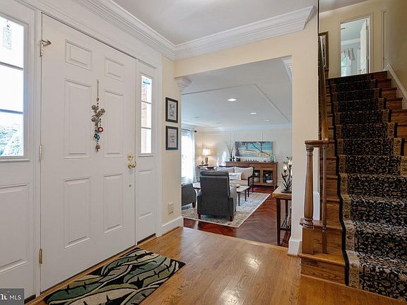 2nd image of 3708 Carriage House Ct