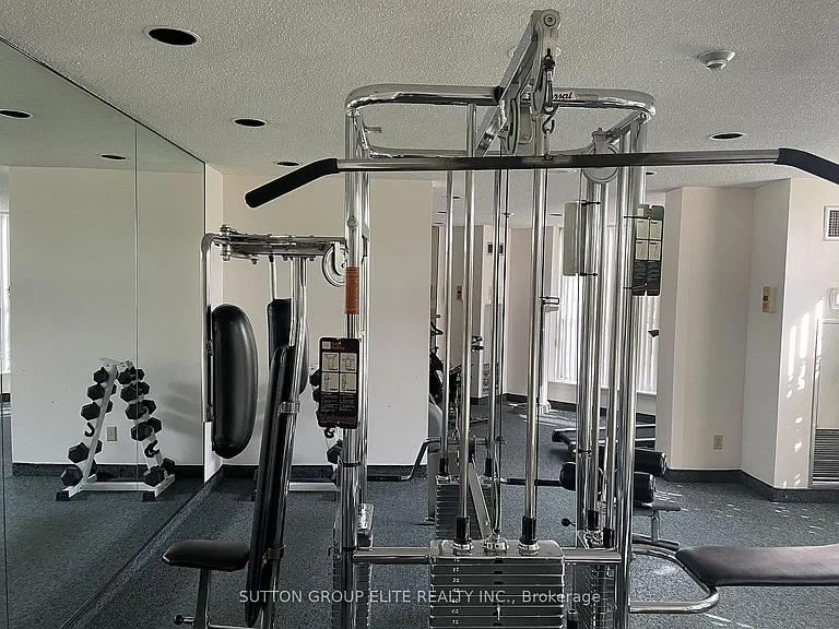 2091 Hurontario St #307 — Photo 36