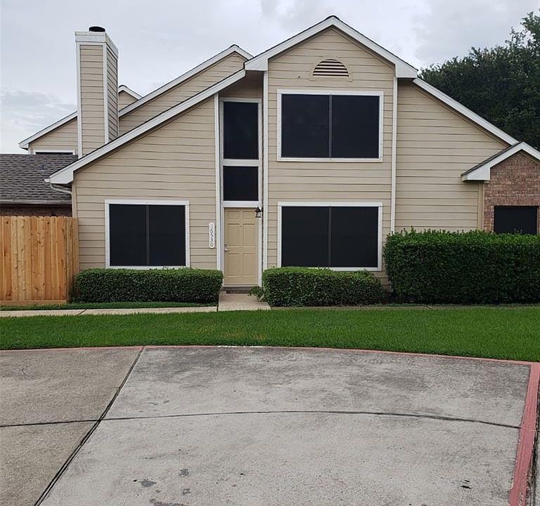 1st image of 16530 Holly Trail Dr