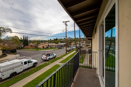 Lanai Village Apartments Photo 1