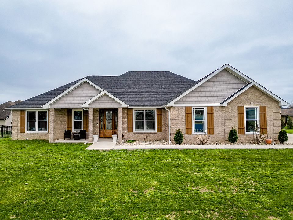 1st image of 1117 Early Bird Ln