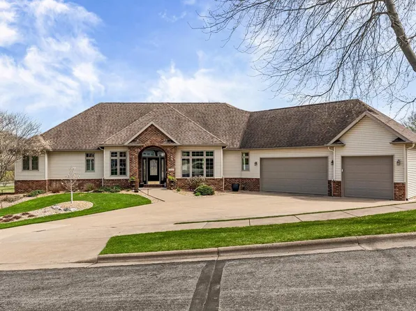 1892 Wood Run PLACE, Onalaska, WI 54650