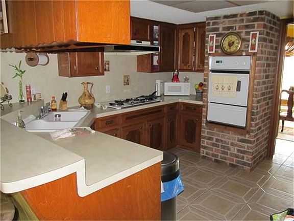 3rd image of 6602 Grace Ln #879A