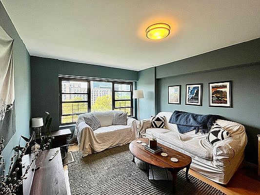 2nd image of 410 Saint Nicholas Ave APT 14F