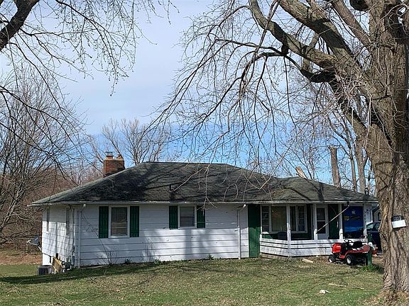 4th image of 5803 S Ridge Rd W