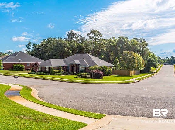 2nd image of 7841 Eagle Creek Dr