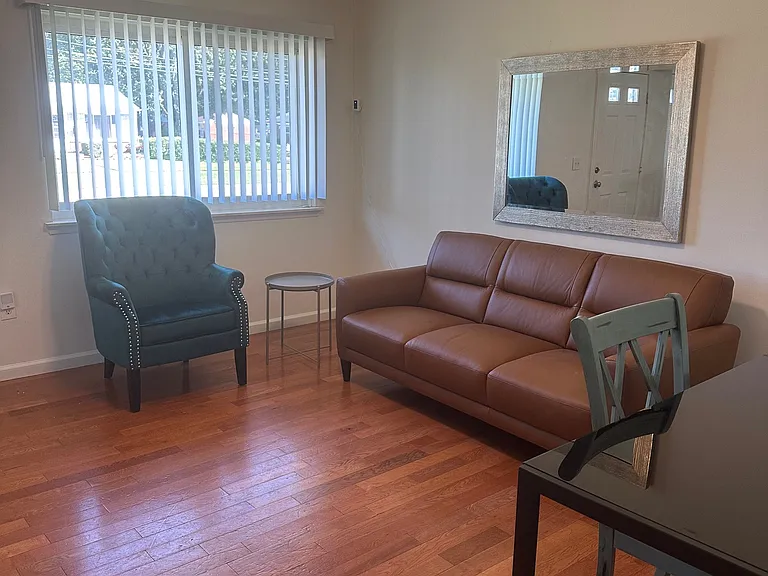 20215 Vermander Ave — Photo 2