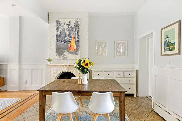 Sold by Compass | media 3