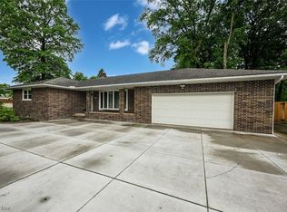 1915 Bridger Rd, Akron, OH 44312