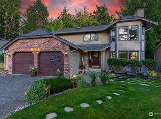 22117 NE 10th Pl, Sammamish, WA