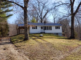6056 Hardwicks Creek Rd, Clay City, KY 40312