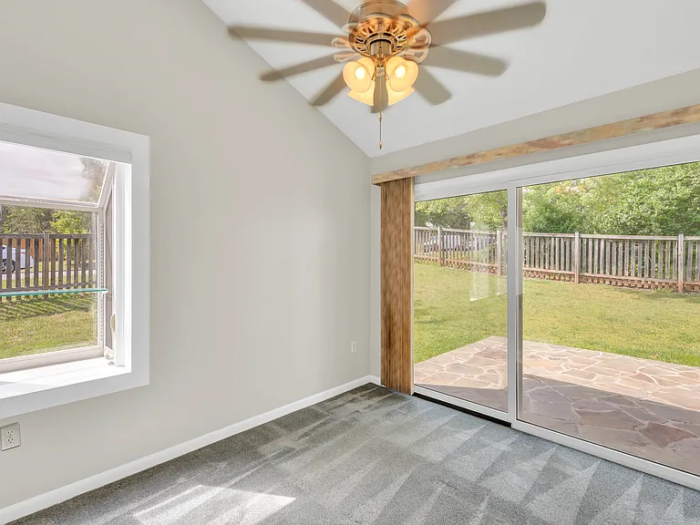 20 Running Brook Ln — Photo 33