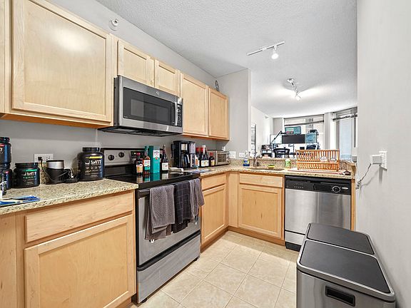 5th image of 222 N Columbus Dr APT 1907
