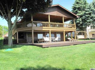 202 Bedford Dr, Brooklyn, MI 49230
