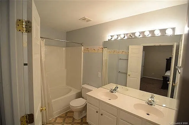 3276 Mannington Dr — Photo 11