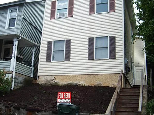 208 E Logan St #B, Bellefonte, PA 16823