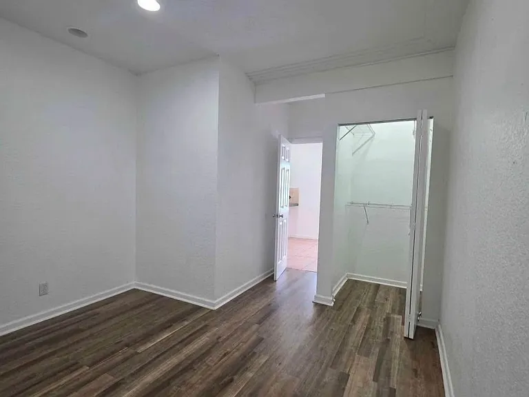 808 W Lakewood Rd — Photo 14