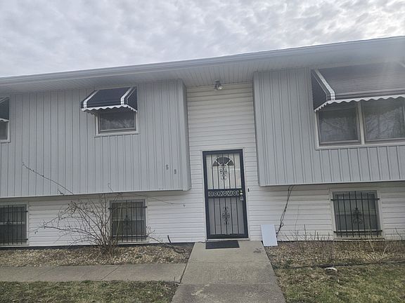 2nd image of 359 W 17th St