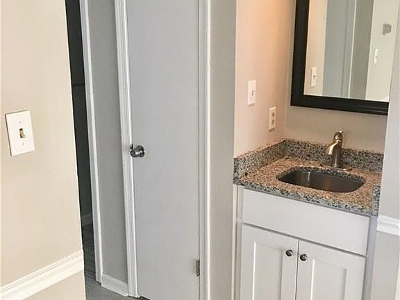 3rd image of 3541 Dublin Ct