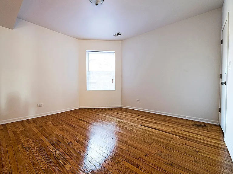 7938 S Hermitage Ave — Photo 21
