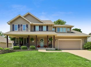602 SE Michael Dr, Ankeny, IA 50021