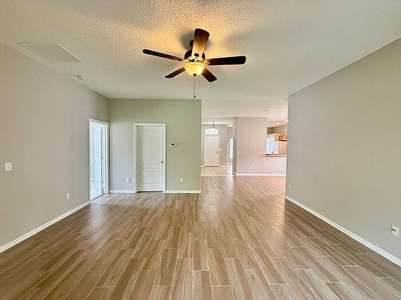 5th image of 4767 Waterside Pointe Cir