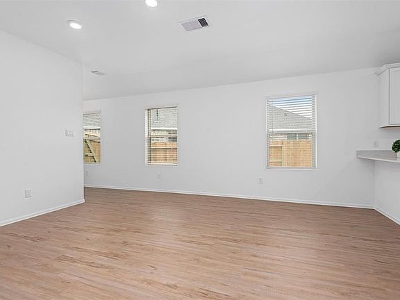 5th image of 6207 Russett Elm Ct