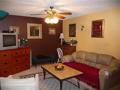 2nd image of 1826 Sherrick Ct