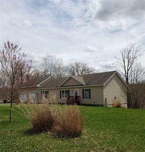 100 Sliter Rd, Schaghticoke, NY, 12154