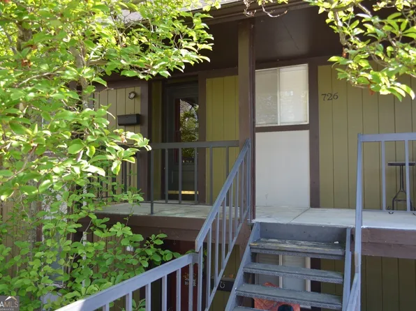 726 Willow Creek Dr, Macon, GA 31204