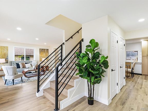 3rd image of 6708 W Portland Avenue