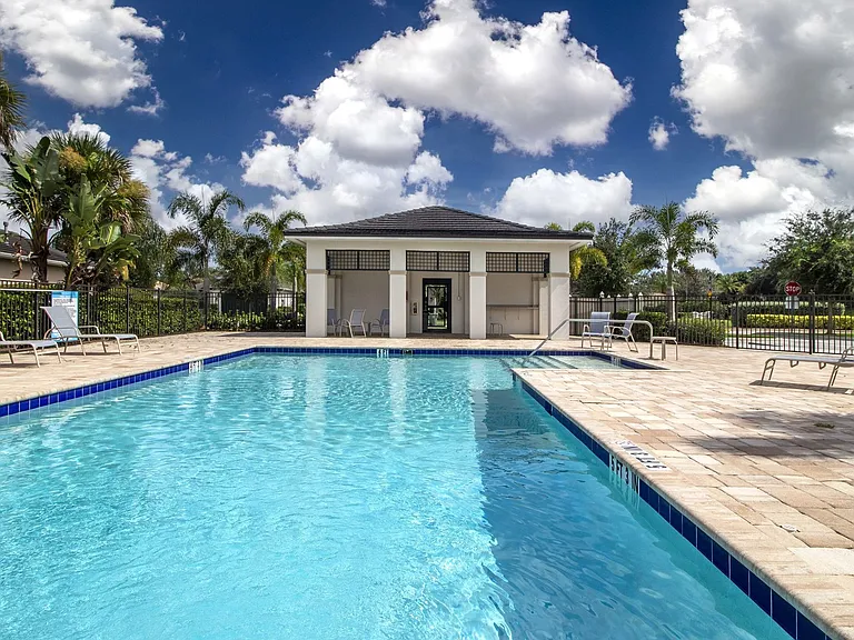 1030 Overlook Ct — Photo 61