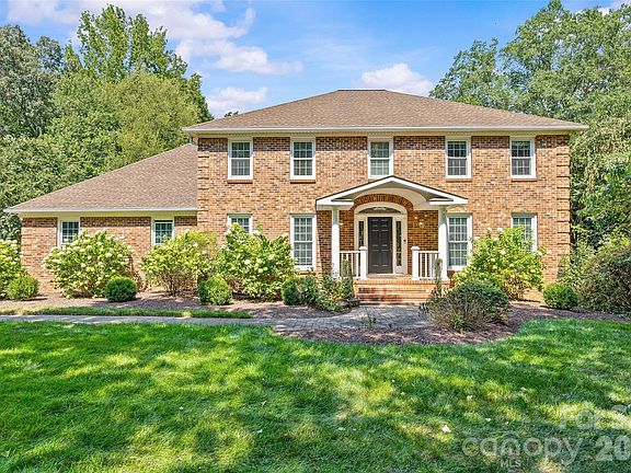 2nd image of 2710 Wamath Dr