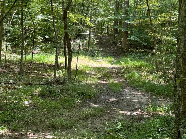 10200 S County Road 100 W, Paoli, IN 47454