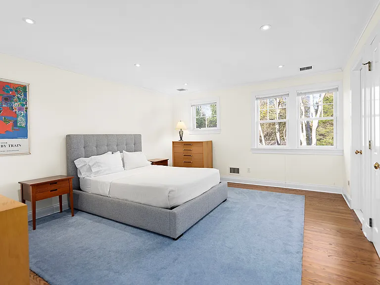81 Georgica Rd — Photo 12