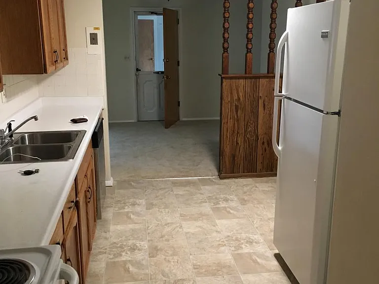 3200 Chandler Ct — Photo 8