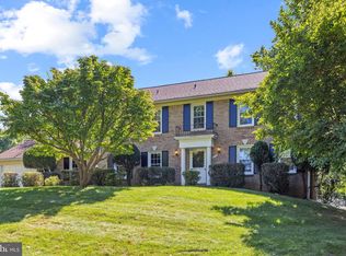 9012 Rouen Ln, Rockville, MD 20854