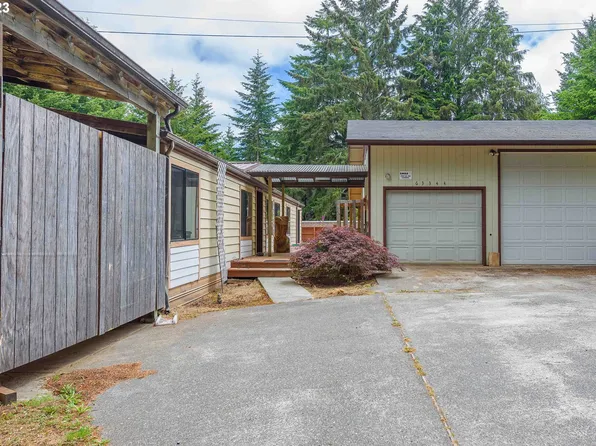 63344 Sierra Rd, Coos Bay, OR 97420