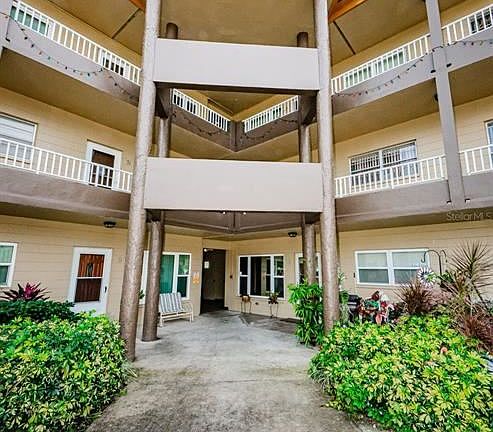 4th image of 2403 Finlandia Ln APT 33