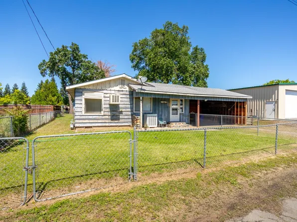 60 Lake Ave, Red Bluff, CA 96080