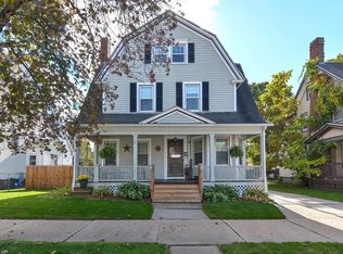 34 Dorchester St, Springfield, MA 01109