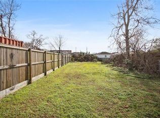 2318 Vienna St, New Orleans, LA 70122