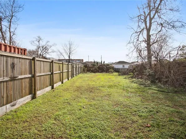 2318 Vienna St, New Orleans, LA 70122