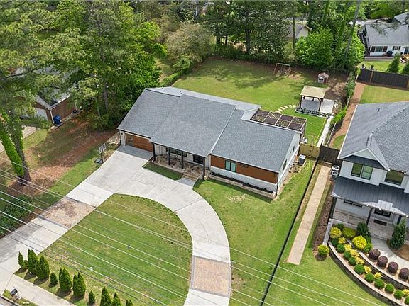 2nd image of 4130 Lower Roswell Rd