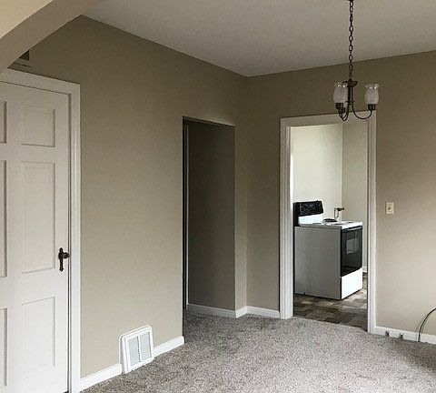 4th image of 1405 Lodge Ave