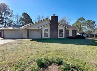 1207 Harrison St, Tupelo, MS 38801