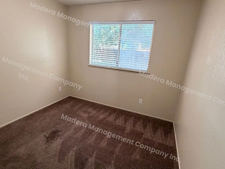 1312 Sanarita Way — Photo 15