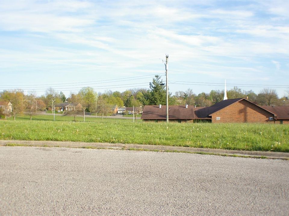 1st image of 1720 Bettys Ct